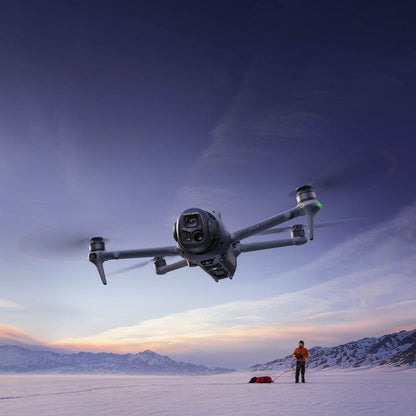 DJI Mavic 4 Pro Creator Combo.
